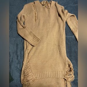 Main strip size medium sweater